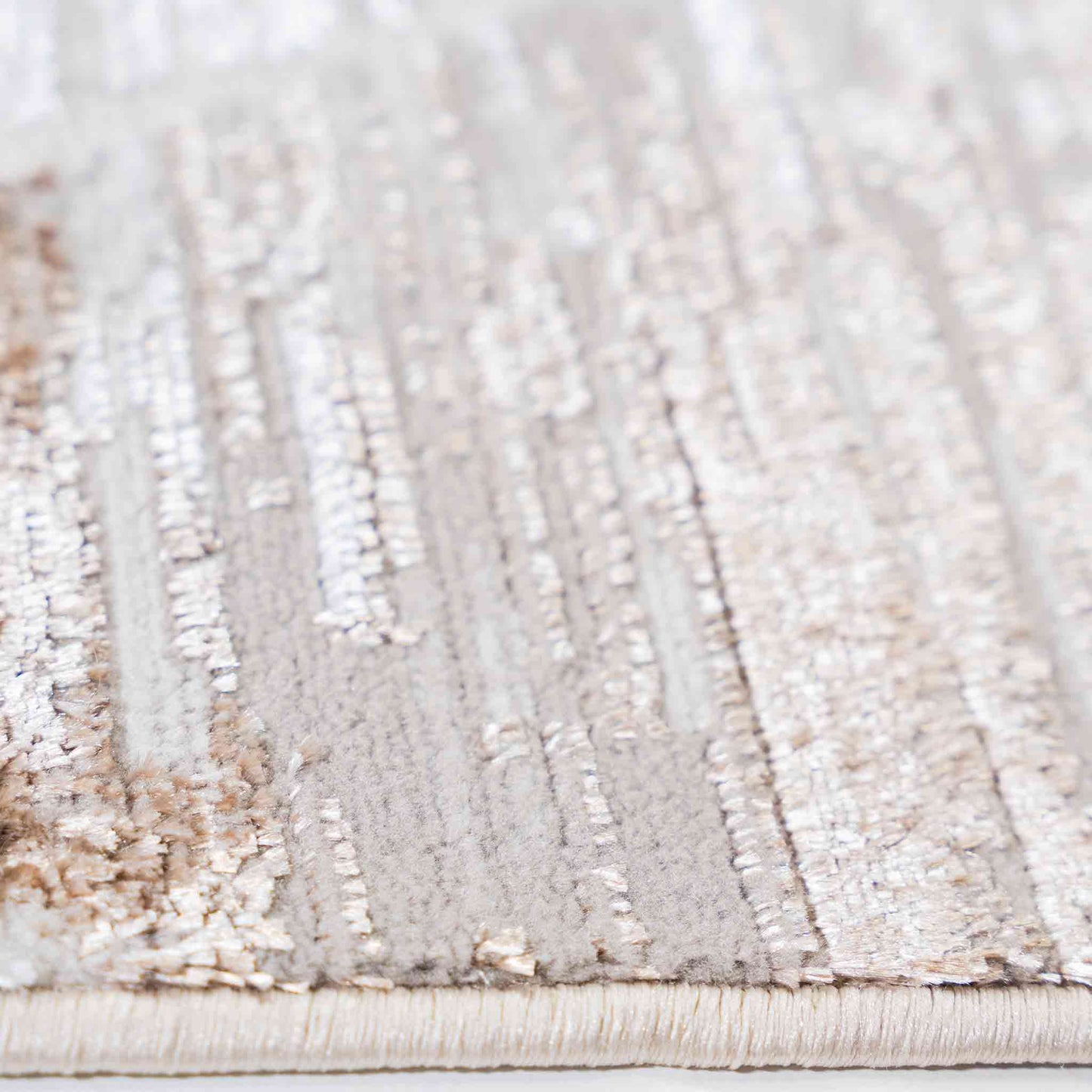 Tapete Decorativo Baltea R1007 Gris / Crema / Oro – Geométrico · Interior