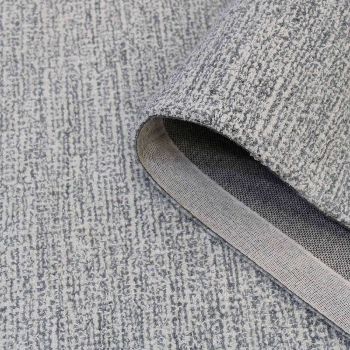 Tapete Decorativo Kena 135N Gris / Negro – Sólido · Interior