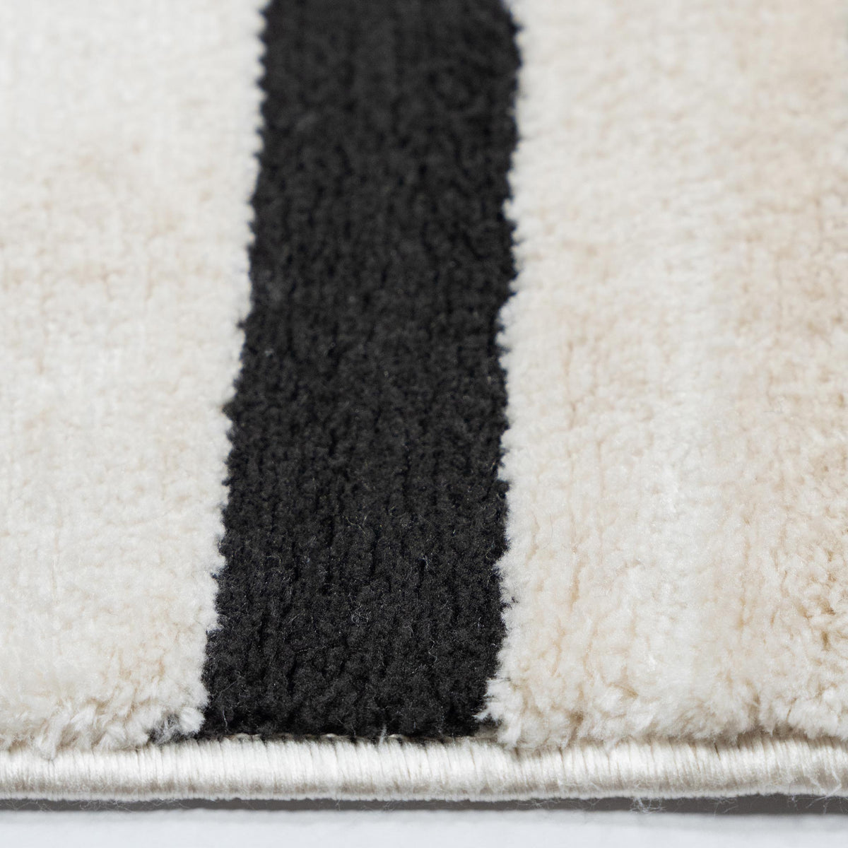 Tapete Decorativo OPTIKA T9058 Beige / Crema – Geométrico · Interior