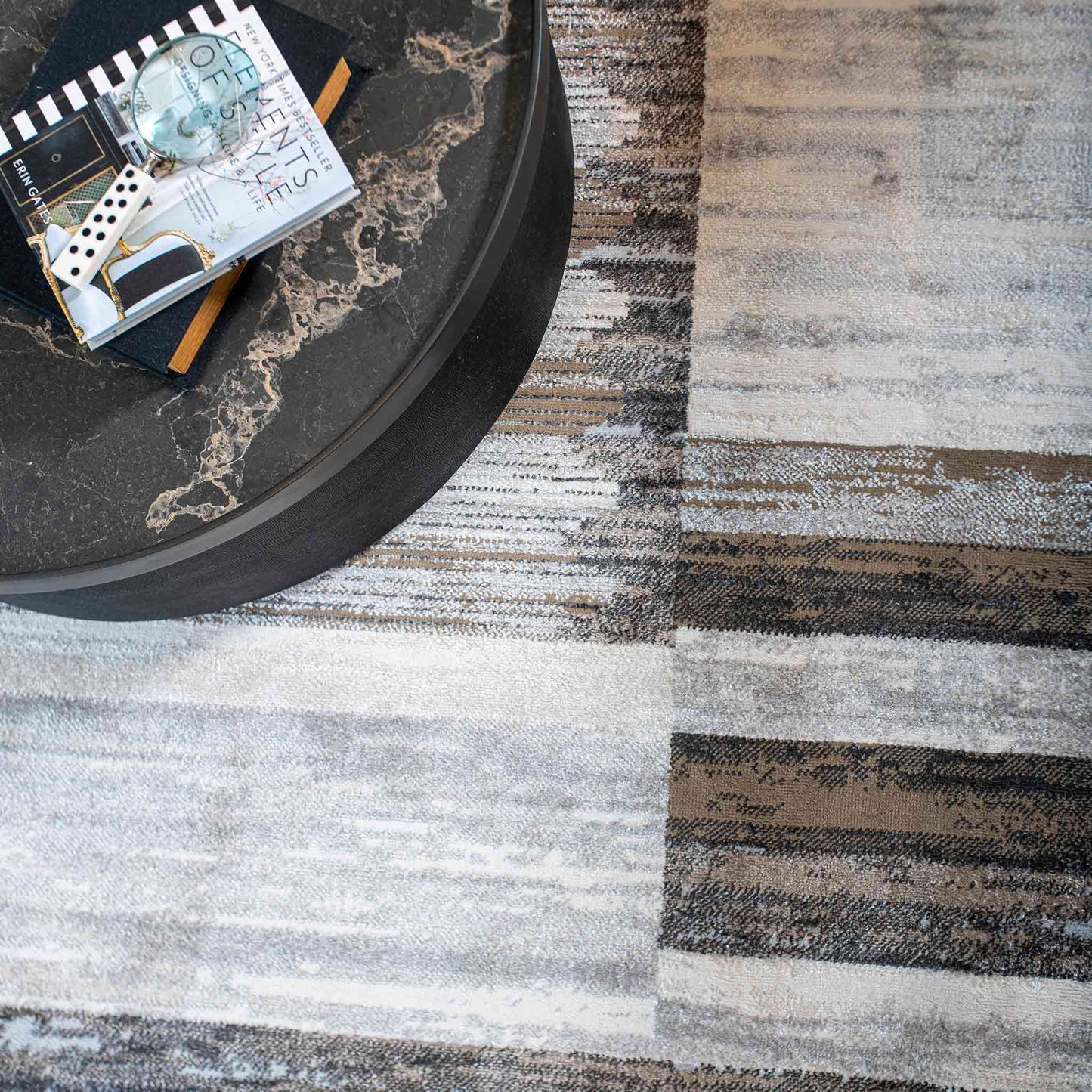 Tapete Decorativo Feizy Montreal 1101C – Geométrico Moderno en Color Mocha