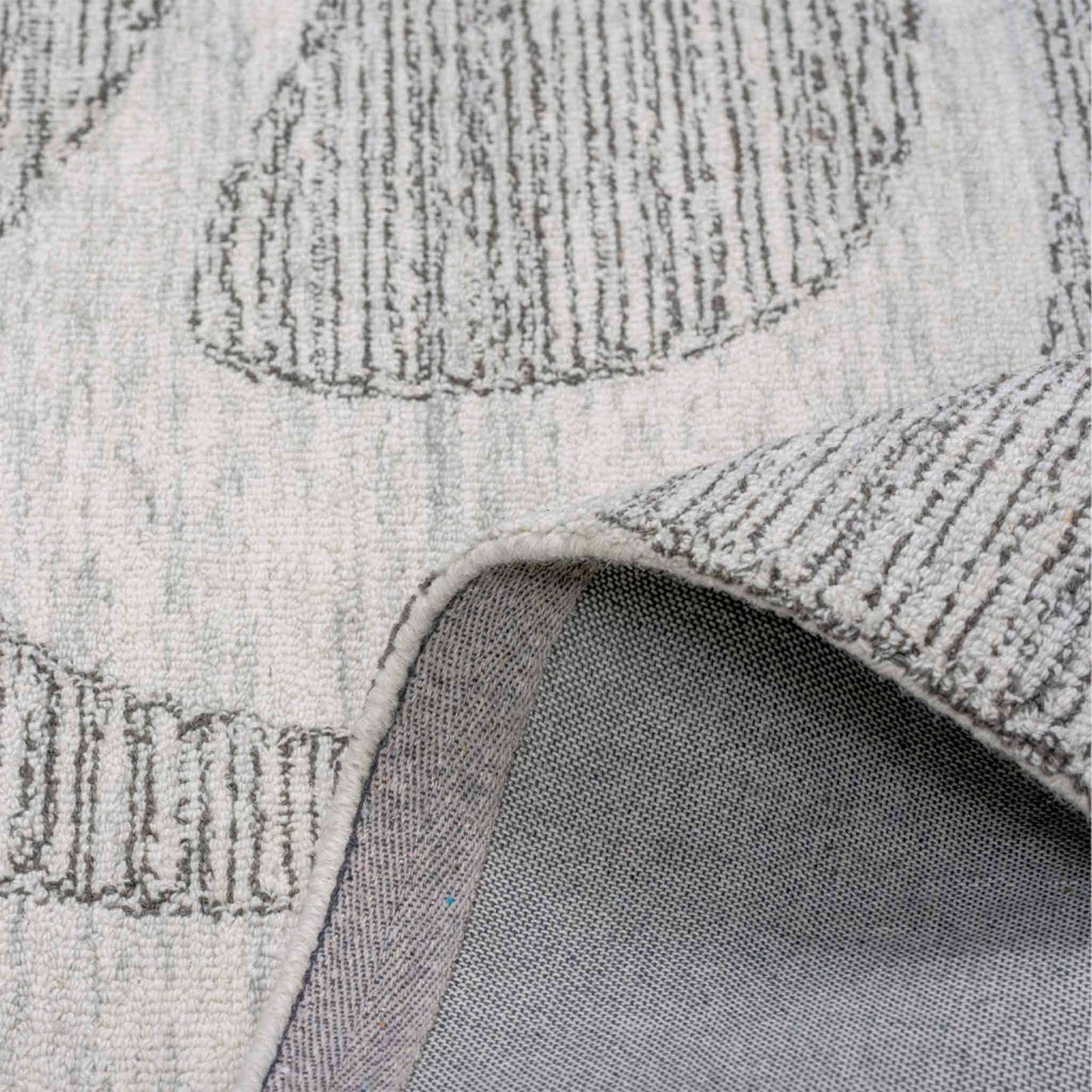 Tapete Decorativo Feizy Helena 146N – Ivory | Gris con Relieve Retro-Orgánico