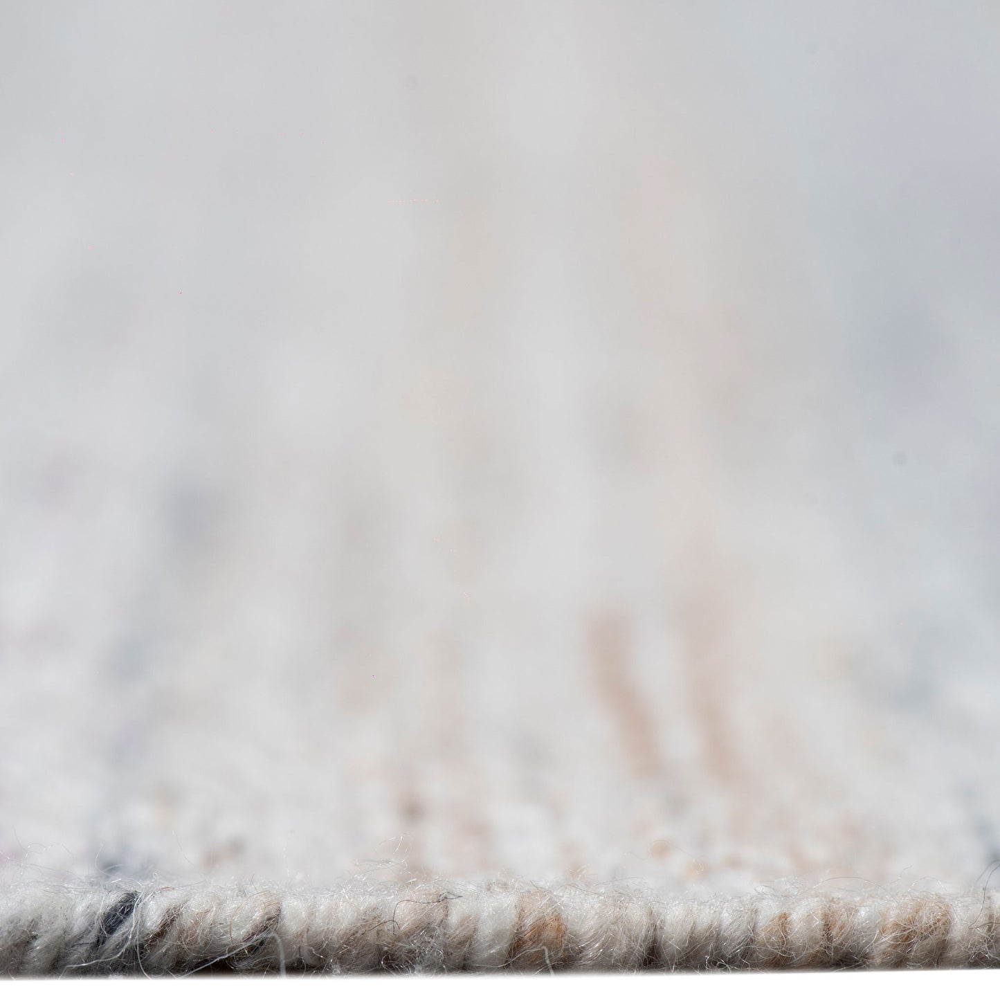 Tapete Decorativo Feizy Laia 111N – Rayas Artesanales Celeste | Crema Indoor / Outdoor