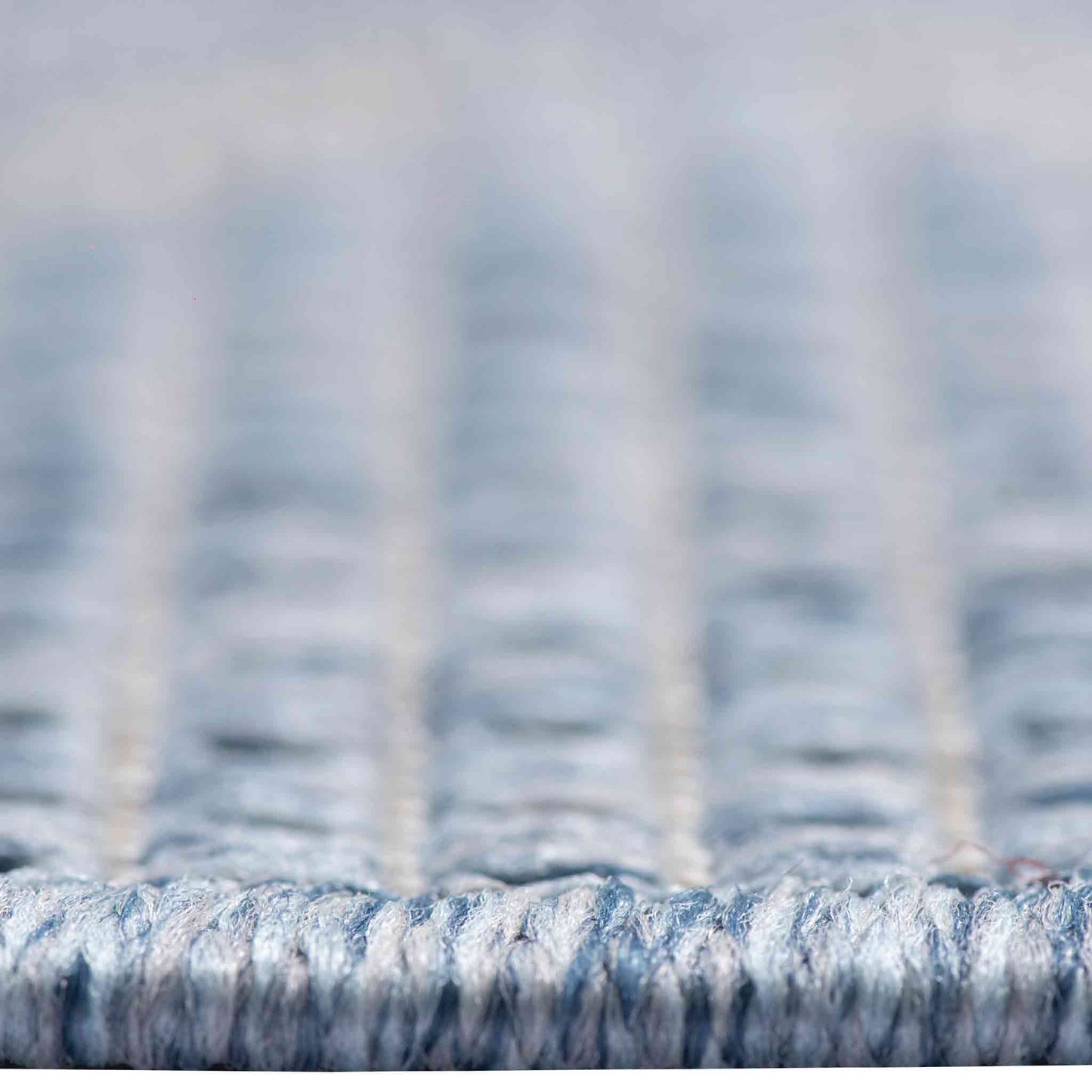 Tapete Decorativo Feizy NIZA 2006R – Geométrico Texturizado Azul Indoor / Outdoor