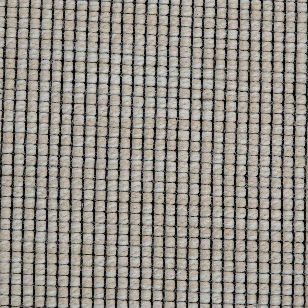 Tapete Decorativo Sari 2018R Negro / Marfil – Natural · Exterior