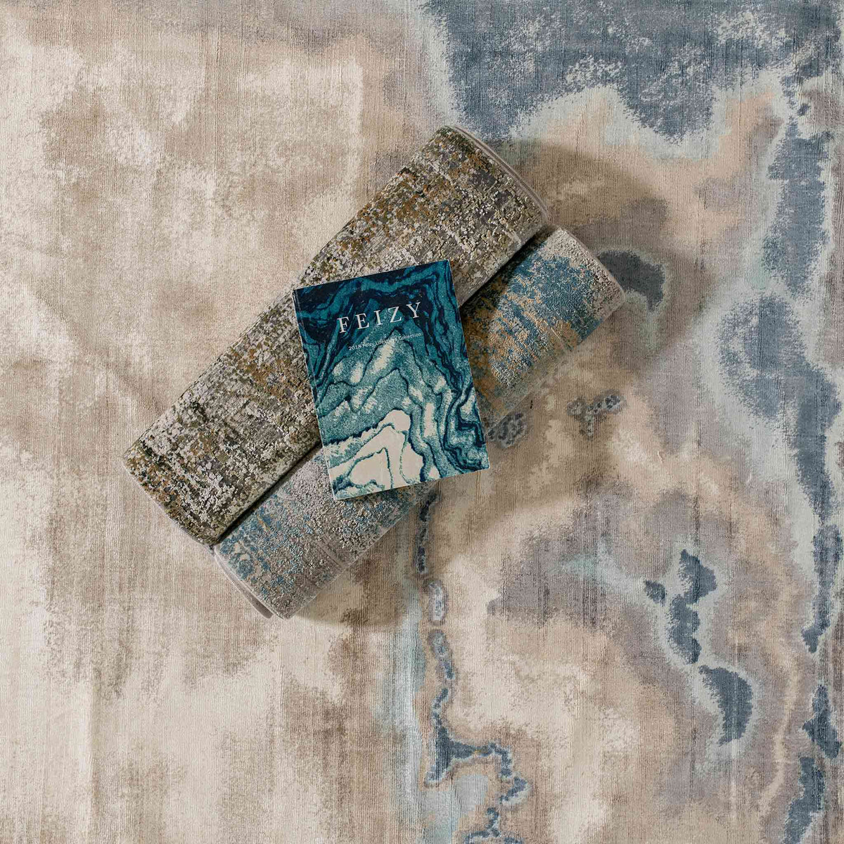 Tapete Decorativo Kova 127N Azul / Gris – Abstracto · Interior