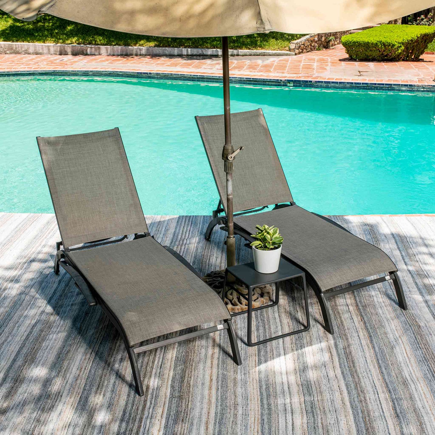 Tapete Decorativo Feizy Laia 111N – Rayas Artesanales Celeste | Crema Indoor / Outdoor