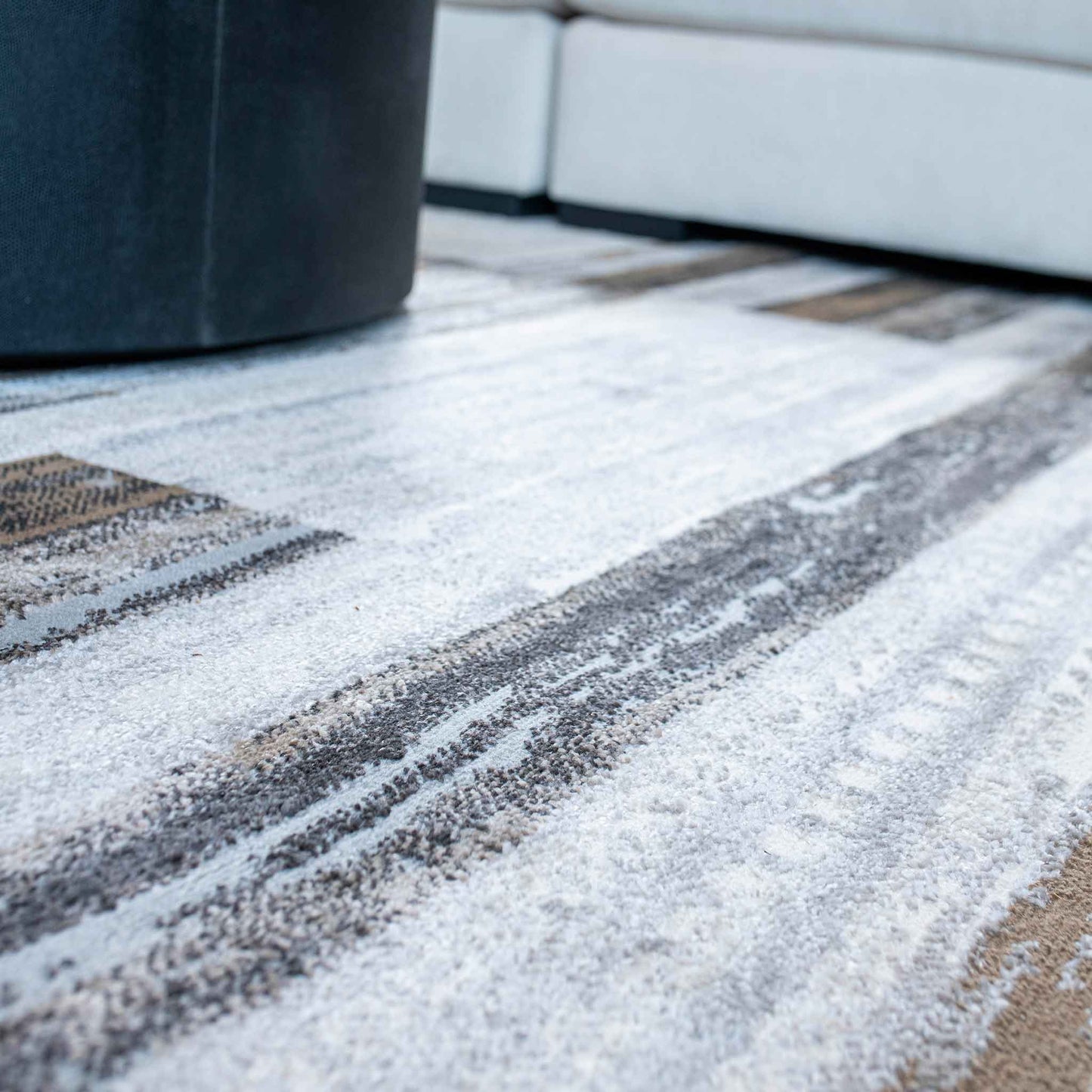 Tapete Decorativo Feizy Montreal 1101C – Geométrico Moderno en Color Mocha