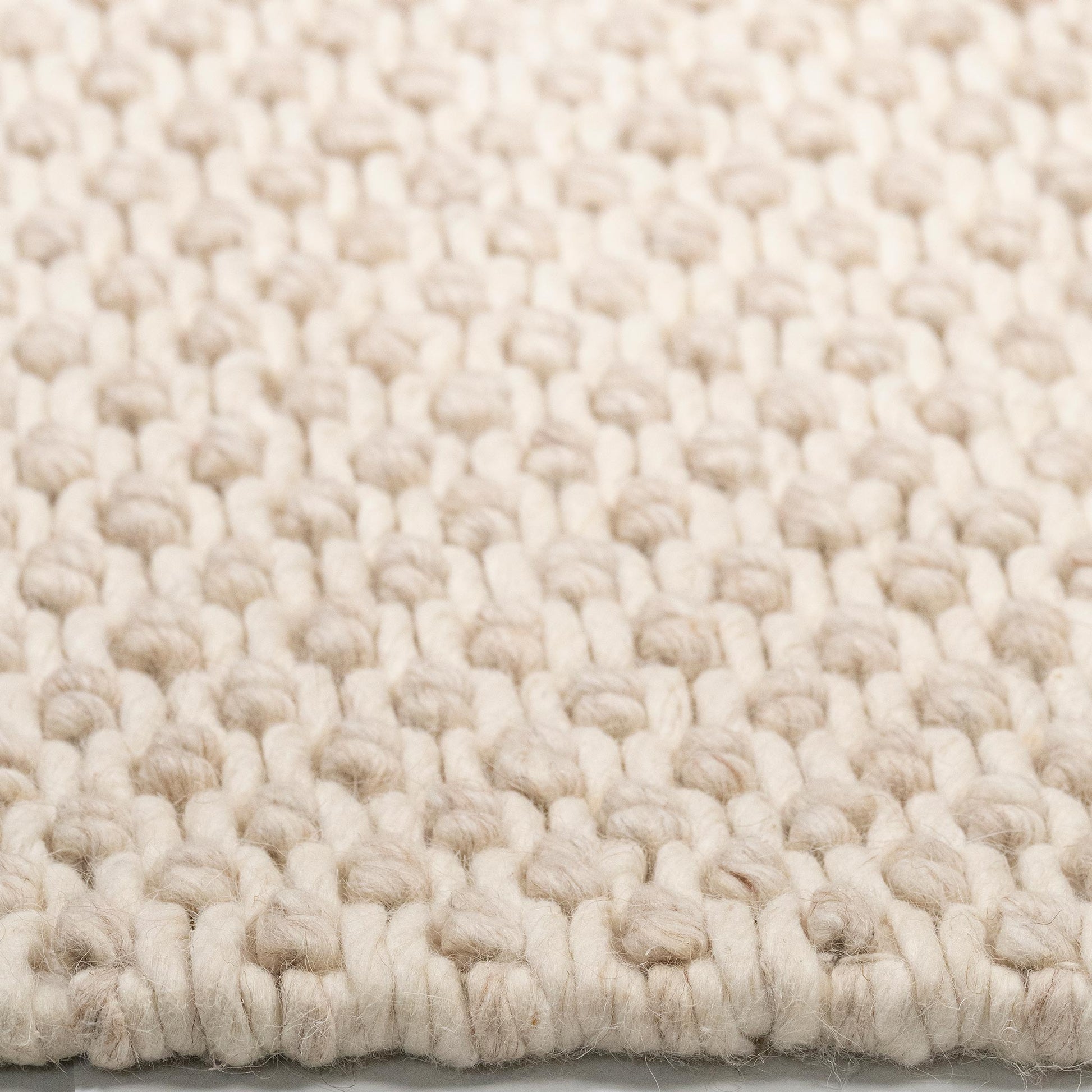 Tapete Decorativo ANIKA N8049 - Crema - Lana | Algodón | Poliéster - Hecho a Mano - Dorzav