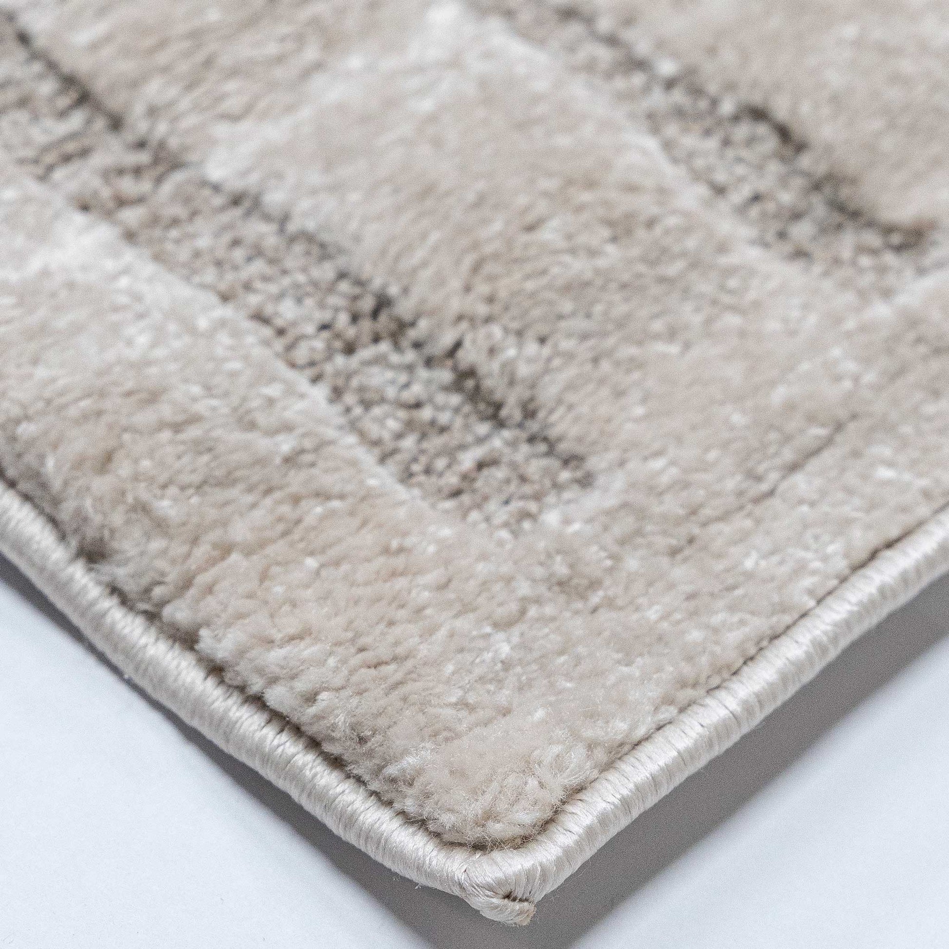 Tapete Decorativo ARAS R3013 - Beige - Poliéster | Polipropileno - Hecho a Máquina - Dorzav