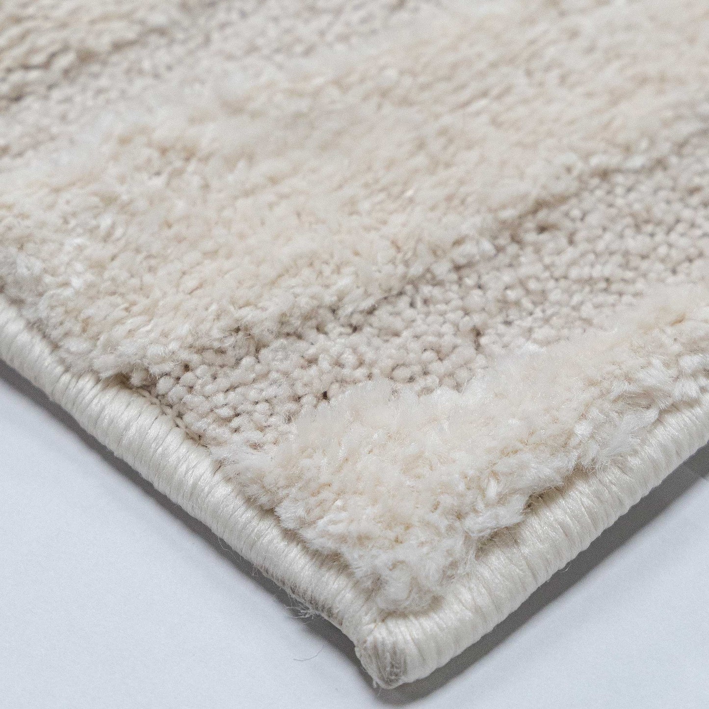 Tapete Decorativo ARAS R3015 - Beige - Poliéster | Polipropileno - Hecho a Máquina - Dorzav