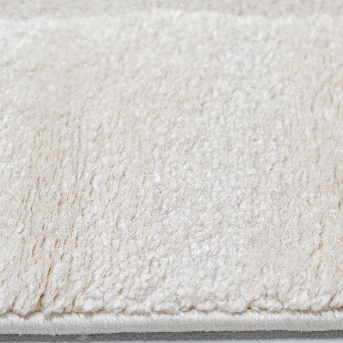 Tapete Decorativo ARAS R3016 - Beige - Poliéster | Polipropileno - Hecho a Máquina - Dorzav