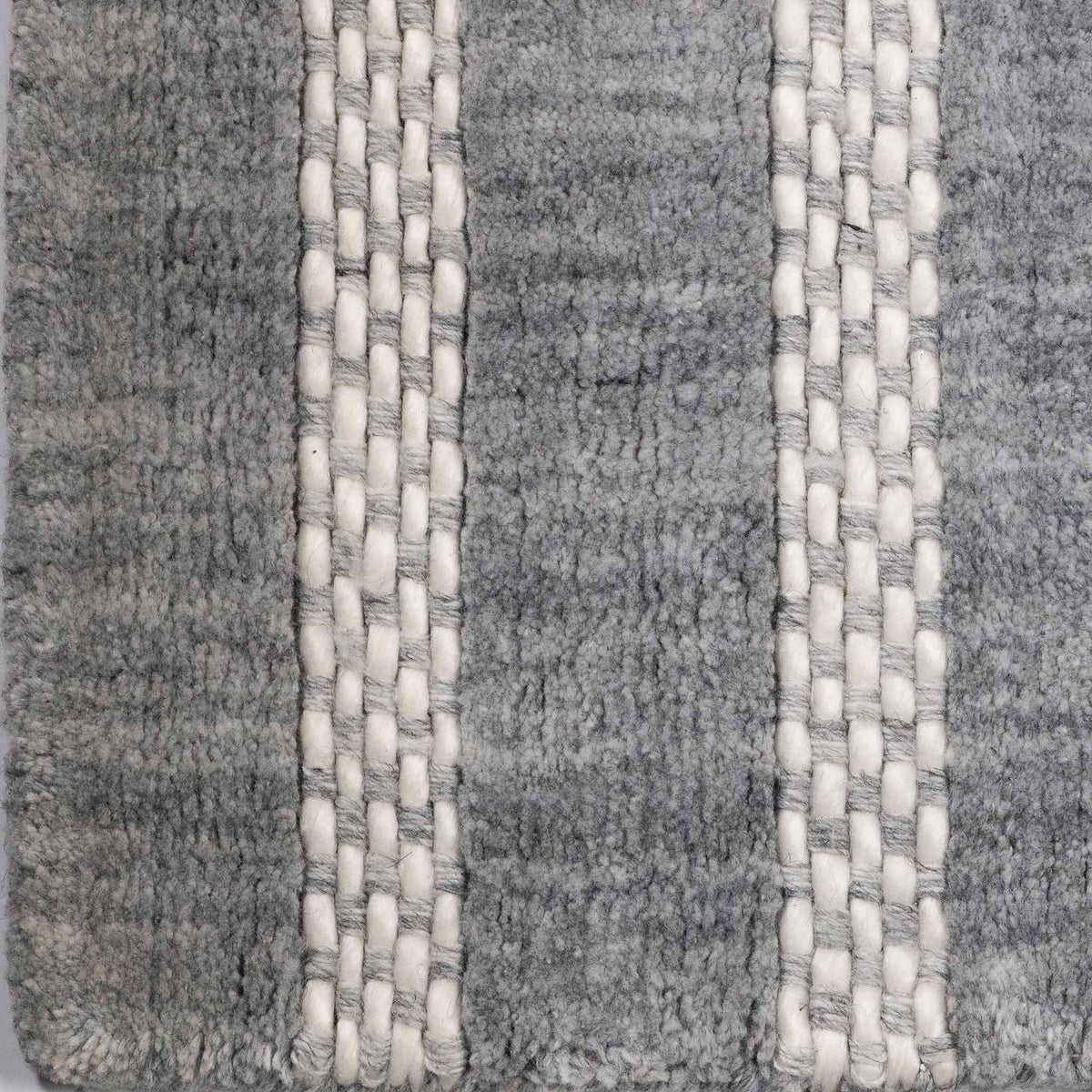 Tapete Decorativo BEAS A2006 - Gris - PET | Algodón - Hecho a Mano - Dorzav