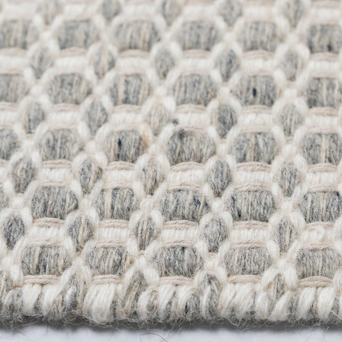 Tapete Decorativo DEYA D7001 - Crema - PET | Algodón - Hecho a Mano - Dorzav