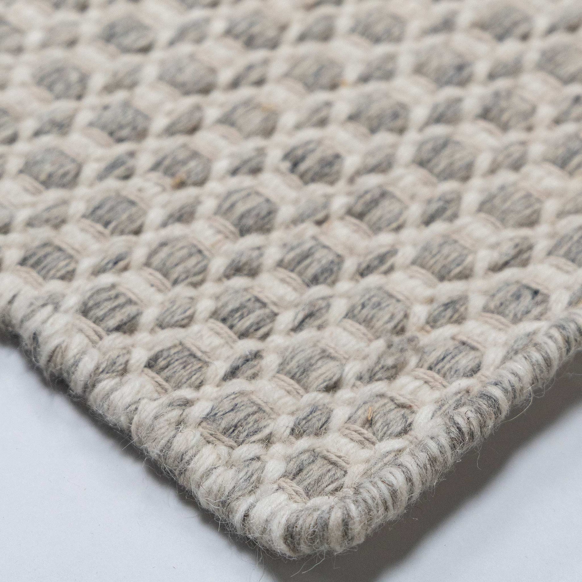 Tapete Decorativo DEYA D7002 - Crema - PET | Algodón - Hecho a Mano - Dorzav
