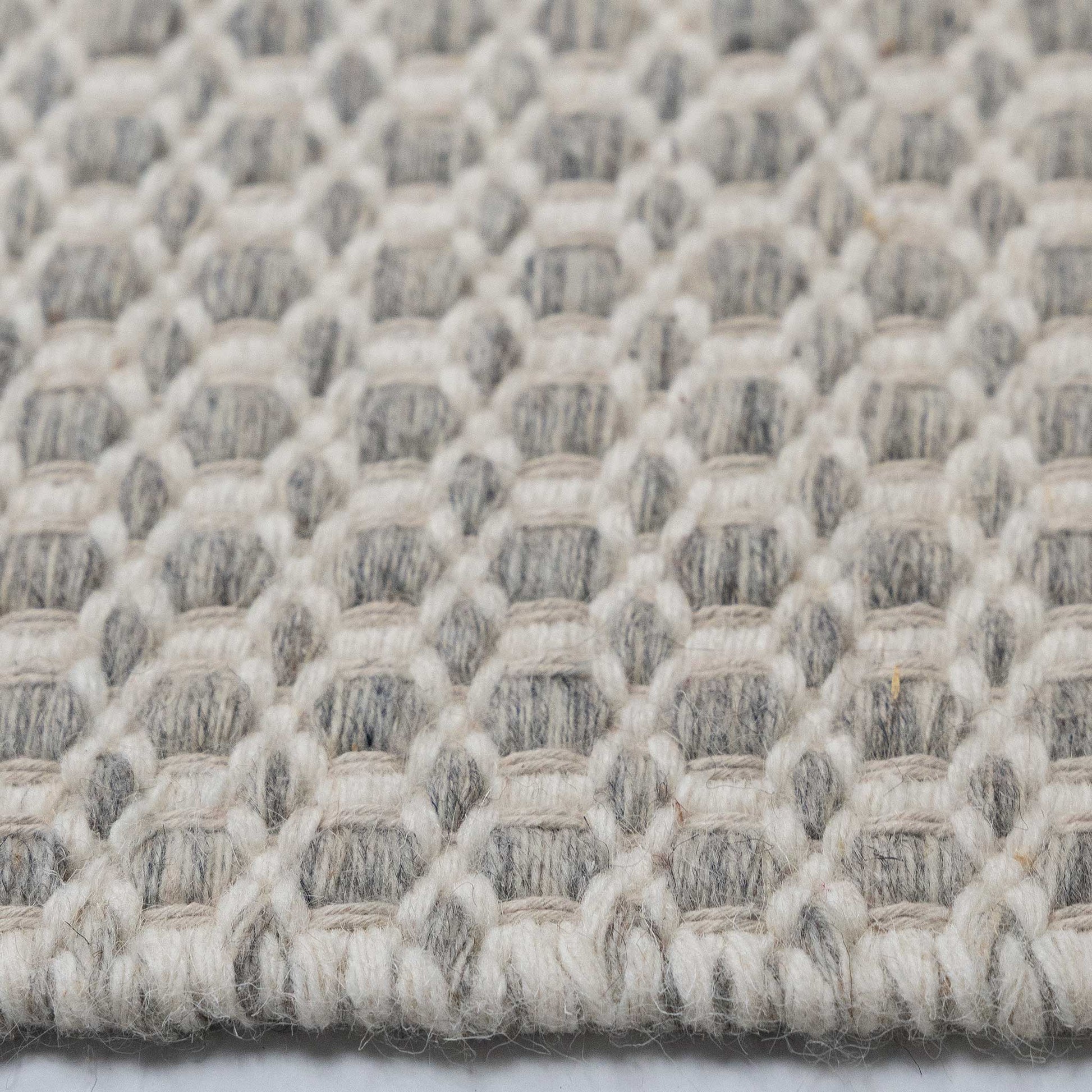 Tapete Decorativo DEYA D7002 - Crema - PET | Algodón - Hecho a Mano - Dorzav