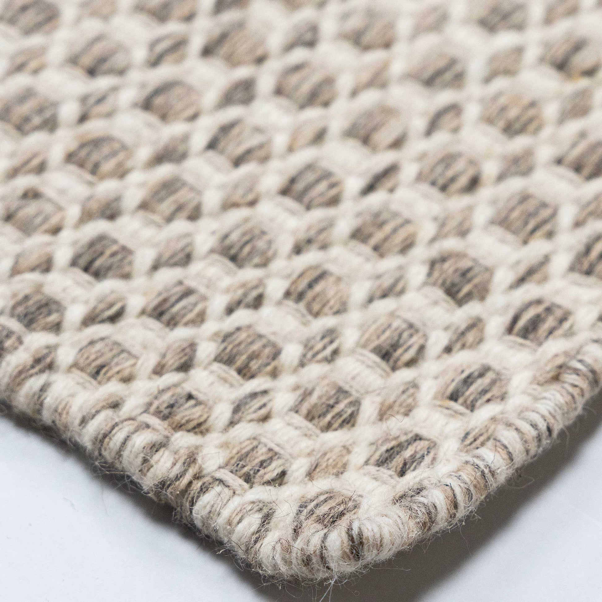 Tapete Decorativo DEYA D7003 - Crema - PET | Algodón - Hecho a Mano - Dorzav