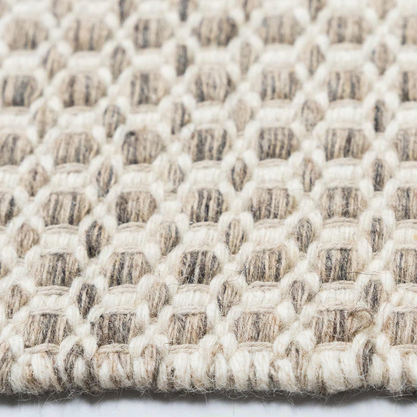 Tapete Decorativo DEYA D7003 - Crema - PET | Algodón - Hecho a Mano - Dorzav