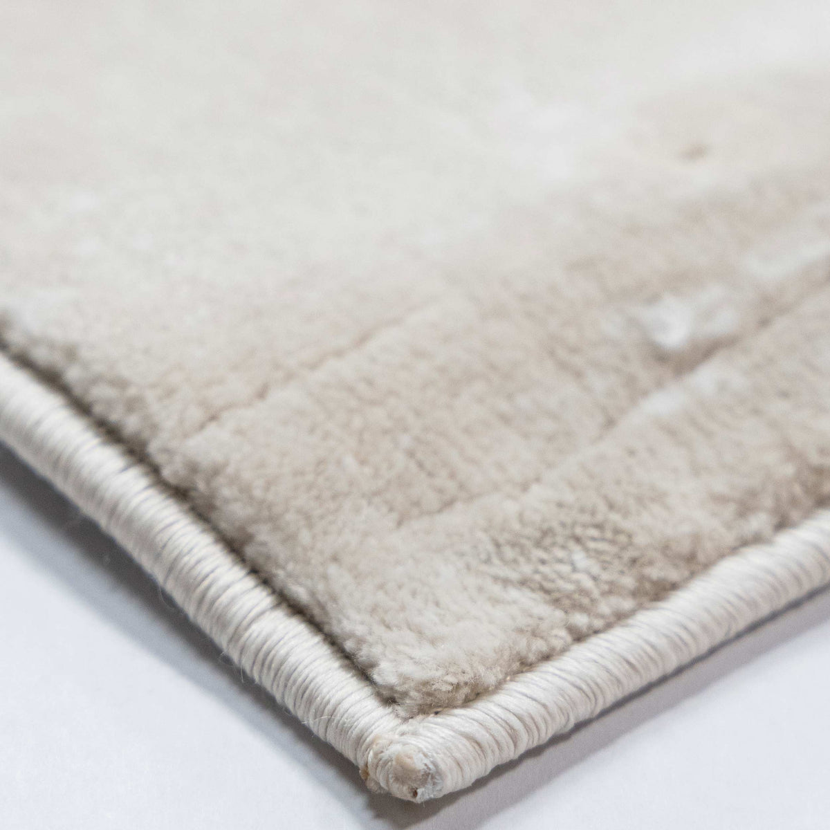 Tapete Decorativo GEDIZ U6074 - Beige - Poliéster | Polipropileno - Hecho a Máquina - Dorzav