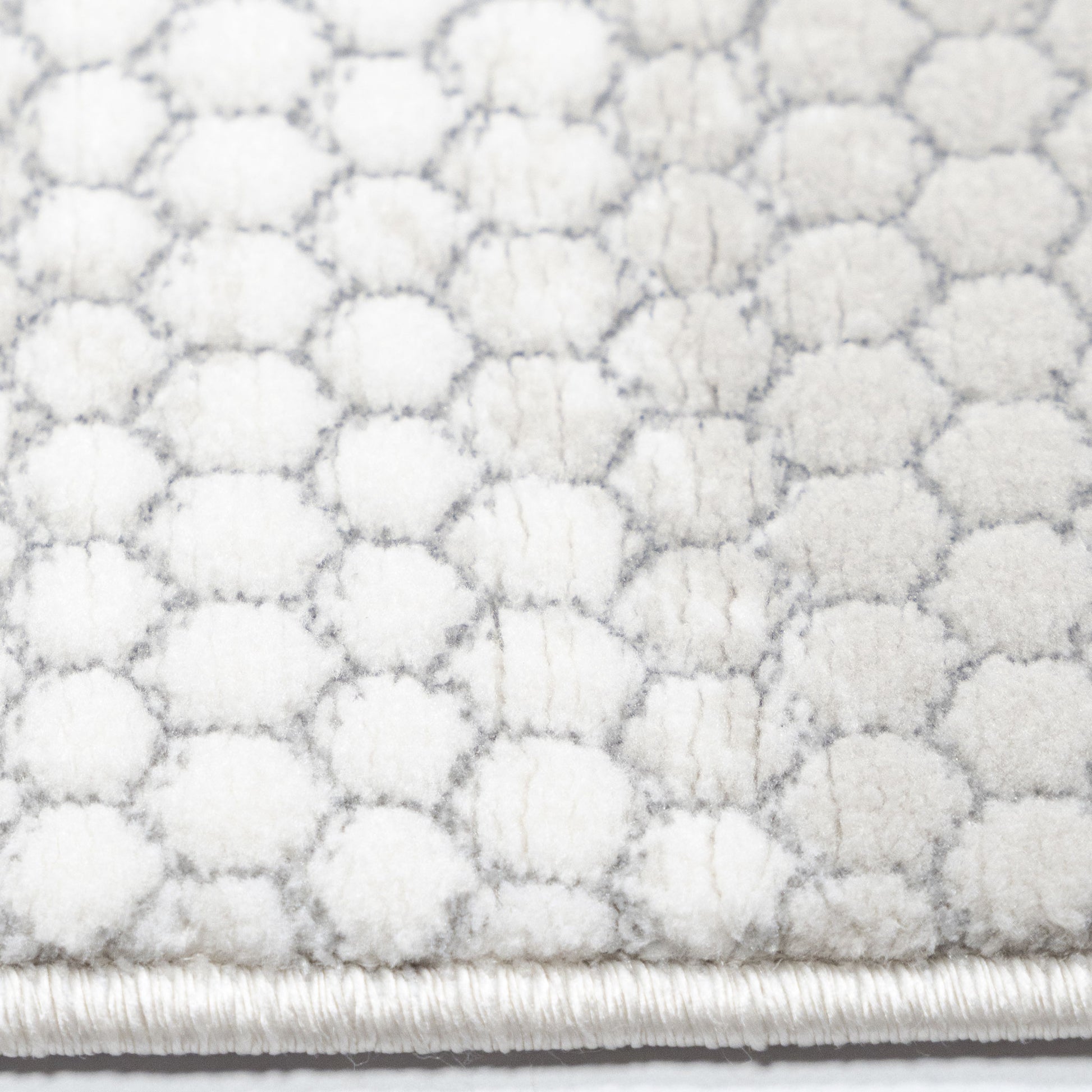 Tapete Decorativo GIADA R1018 - Crema - Poliéster - Hecho a Máquina - Dorzav