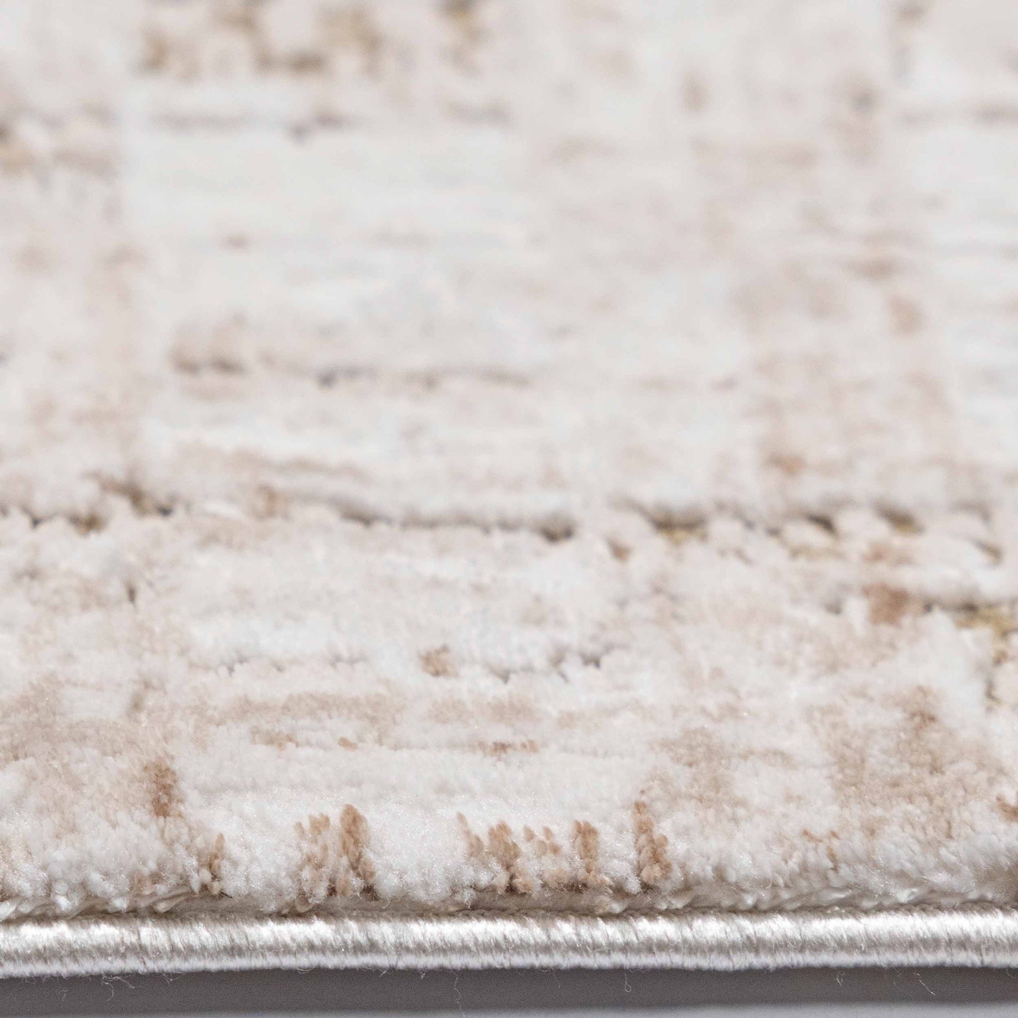 Tapete Decorativo METZ T2427 - Crema - Poliéster - Hecho a Máquina - Dorzav