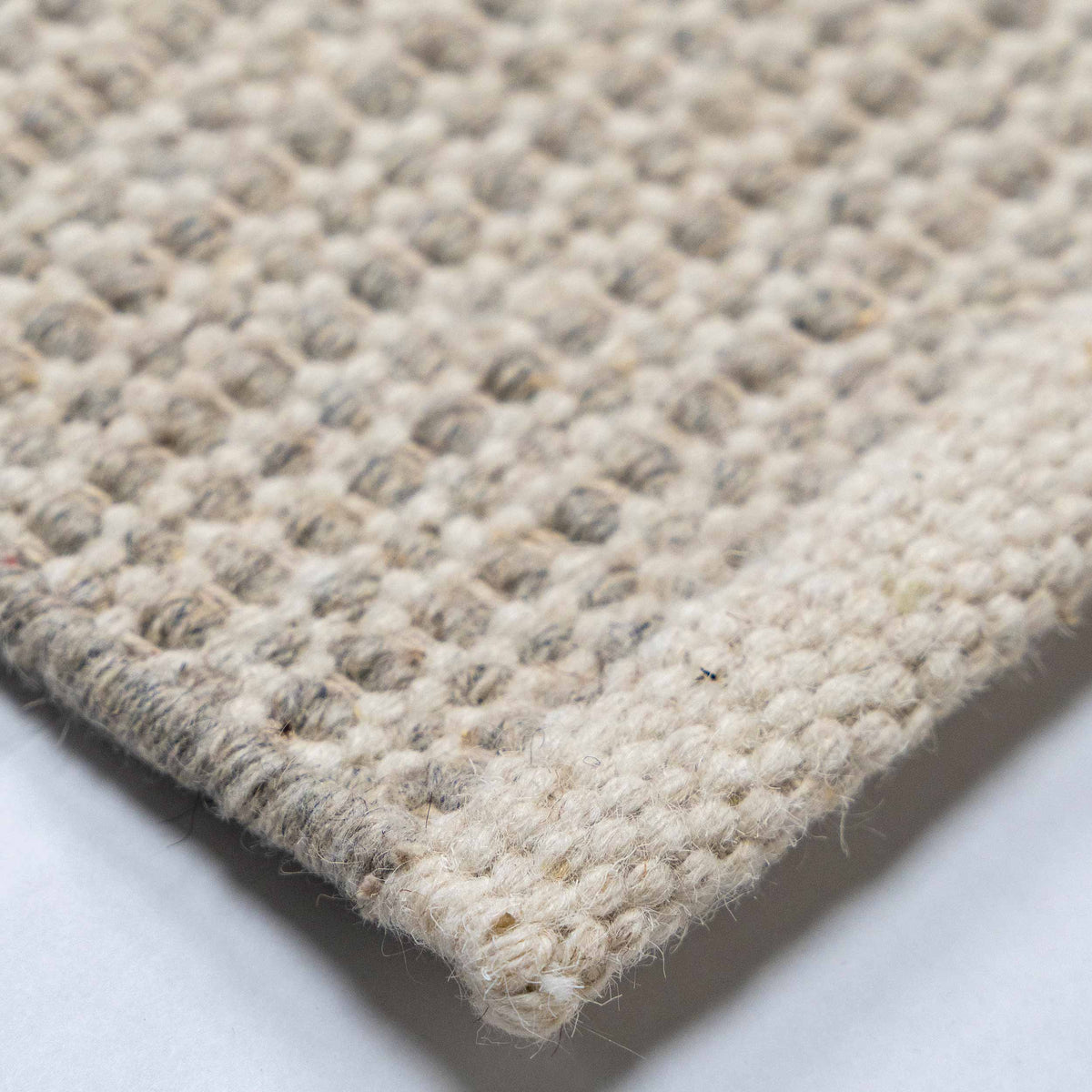 Tapete Decorativo SHAILA D8004 - Crema - Lana | Algodón - Hecho a Mano - Dorzav