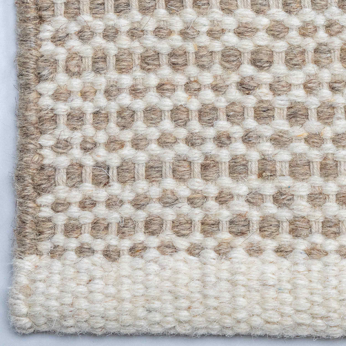 Tapete Decorativo SHAILA D8005 - Crema - Lana | Algodón - Hecho a Mano - Dorzav
