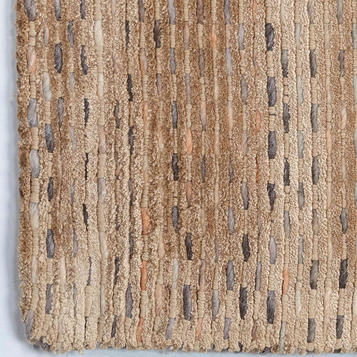 Tapete Decorativo THANE N4014 - Tabaco - Viscosa | Lana - Hecho a Mano - Dorzav