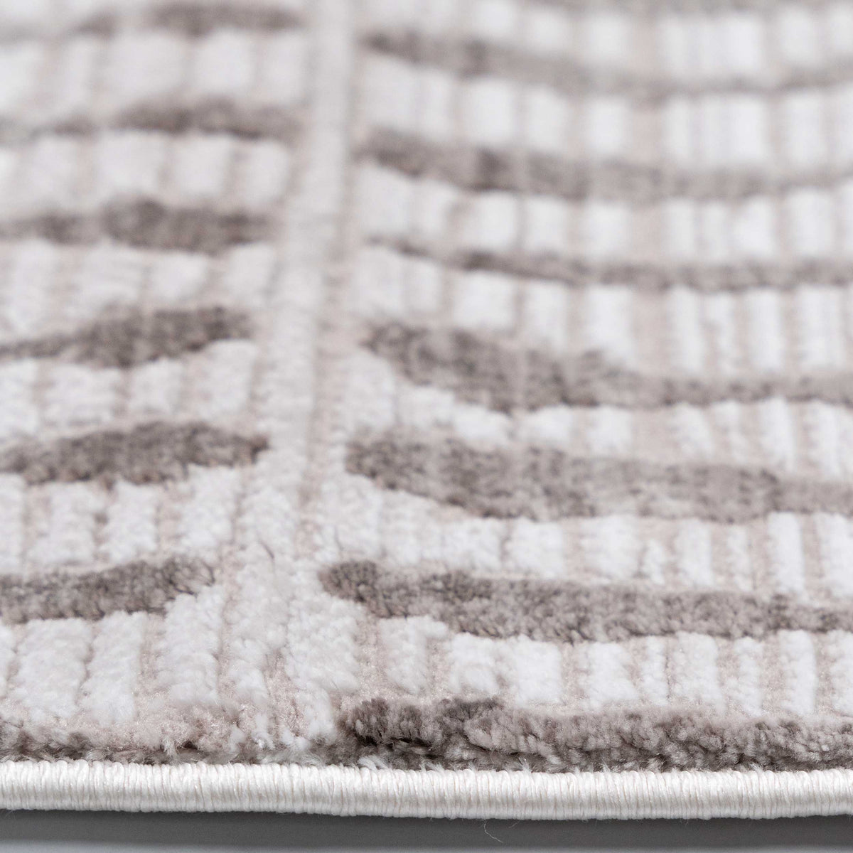 Tapete Decorativo VALDA R1025 - Crema - Poliéster | Polipropileno - Hecho a Máquina - Dorzav