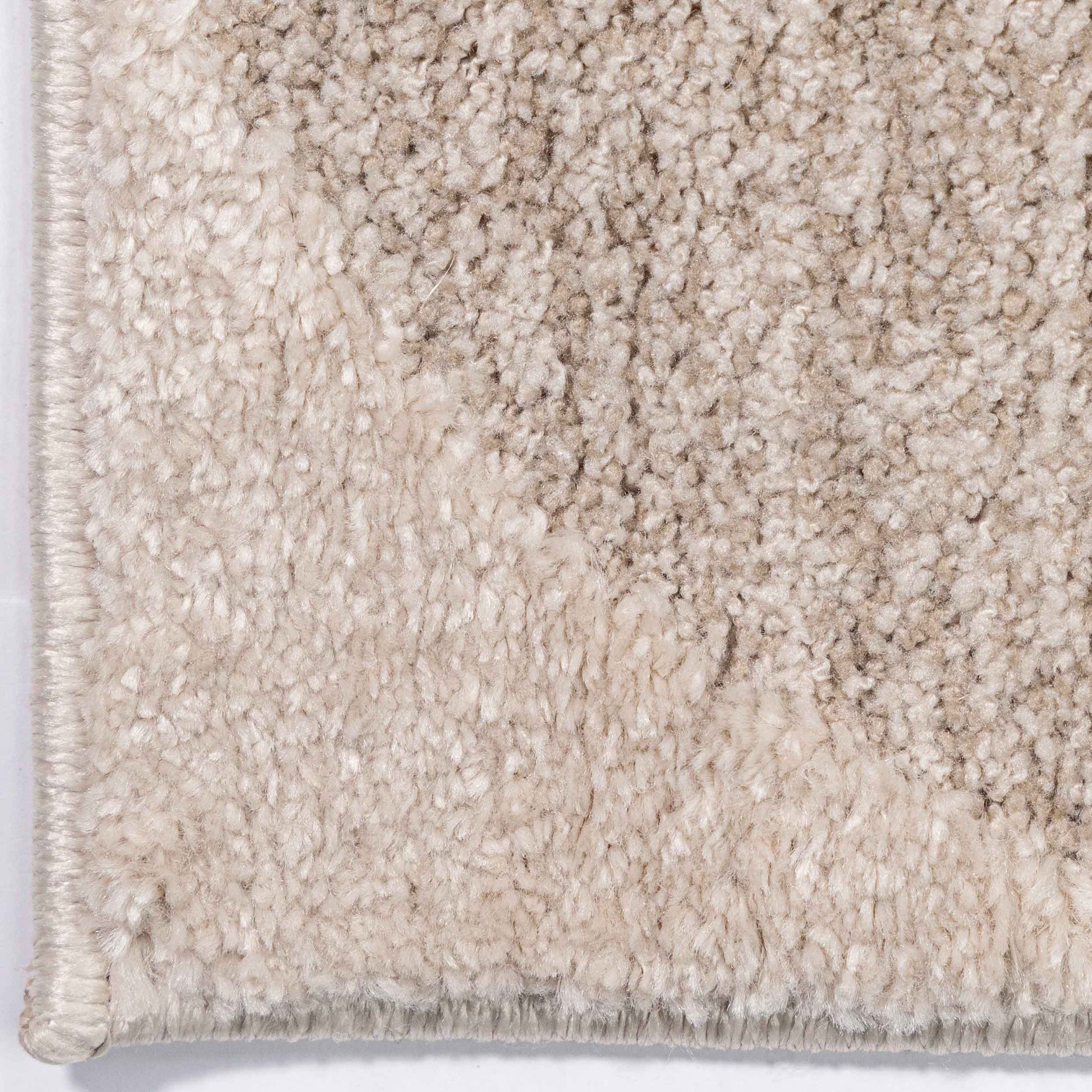 Tapete Decorativo VARSI R3020 - Crema - Poliéster | Polipropileno - Hecho a Máquina - Dorzav